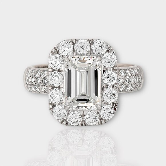 2 Carat Lab Grown Diamond Ring - Picture 2 of 9